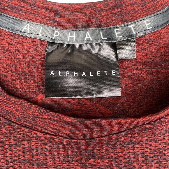 Alphalete Men's Red Short Sleeve Crew Neck Stretch Pullover Activewear Top Sz S - Picture 5 of 7